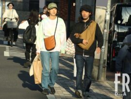 夫の活動休止を乗り越えて…上野樹里＆和田唱夫妻「商店街で愛犬とラブラブ３ショット」発見撮！