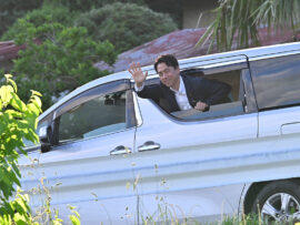 小泉進次郎氏 人気急上昇の裏側：米価格対応に見る政治戦略