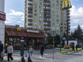 戦時下のウクライナで、マクドナルドが「急拡大」している意外な理由