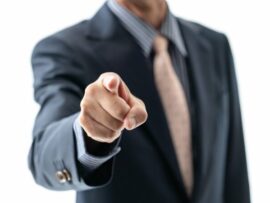 新入社員の「早期副業」にマネジャーが猛反対する理由とは？「富の方程式」が示す真実