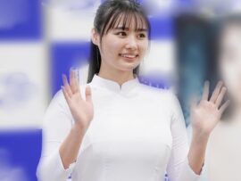 ＜豊島心桜＞“グラビア界のラスボス”が水着で魅了　上半期グラビア傑作選