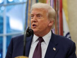 トランプ氏、インテルCEO解任要求の波紋：リップブー・タン氏の中国関連懸念で緊迫