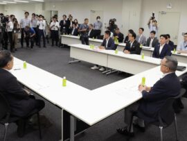 与野党、ガソリン減税合意できず　5回目協議、隔たり大きく