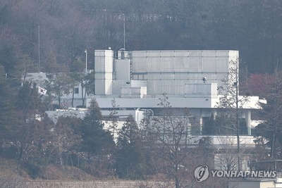 【画像】大統領公邸、要塞化　 警察は3泊4日逮捕作戦「特攻隊ヘリ投入検討」決戦へ