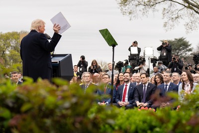 【速報】トランプ大統領、日本にキレている模様「何百万もの車を我々に売ったが我々は日本に一切売っていない。車を売ることが認められていなかった、私は許容しない」 【速報】トランプ大統領、日本にキレている模様「何百万もの車を我々に売ったが我々は日本に一切売っていない。車を売ることが認められていなかった、私は許容しない」
