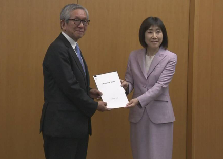 日本政府「公務員のなり手不足が深刻すぎる...どうすれば人が集まるんだ...」この状況を放置すれば国民生活に深刻な影響 日本政府「公務員のなり手不足が深刻すぎる...どうすれば人が集まるんだ...」この状況を放置すれば国民生活に深刻な影響