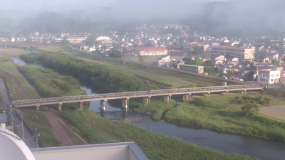 【台風上陸】岩手県が観測史上最大の大雨により緊急放流「台風限界突破、ダムのお水放出します！」平時時と現在をご覧ください