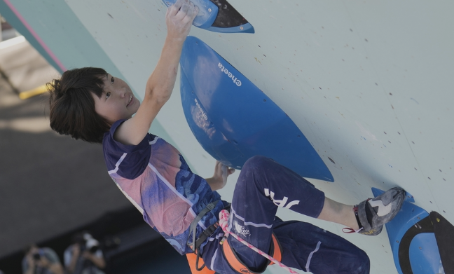 【パリ五輪】クライミング女子・森秋彩、身長届かずスタートすらできず第1課題0点　ネット「必死に幾度となくトライした」「これはいじめの典型的な例だ」