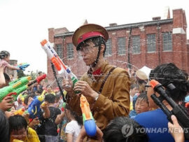 【韓国】「日帝に水鉄砲を撃ちに行こう」14、15日に行われる子どもイベント「独立軍戦闘体験」が開催