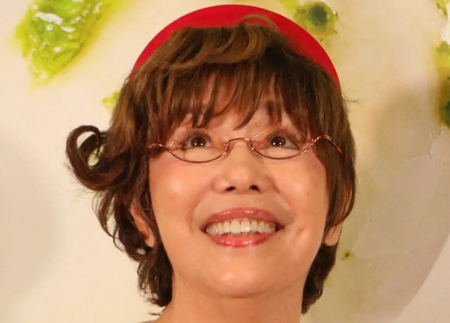 【速報】NHK、平野レミの暴走止められず放送事故 安藤アナ「商品名はお控えください!NHKです!NHKです!生放送でお送りしております!」 【速報】NHK、平野レミの暴走止められず放送事故 安藤アナ「商品名はお控えください!NHKです!NHKです!生放送でお送りしております!」
