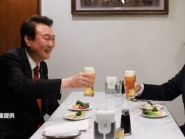 キャンベル米国務副長官、日韓首脳にノーベル平和賞を共同受賞ｗｗｗｗｗｗｗｗｗ