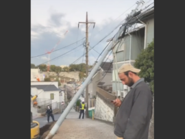 【拡散希望】誤解か？悪意か？ クルド人解体業者、関係ない家を破壊し大騒動に！