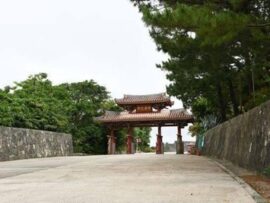 【速報】沖縄でコロナが4週連続増「5類で報道無くなったけどウクライナ兵よりも死ぬペースが速い」