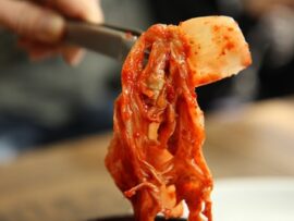 【悲報】韓国、キムチの食い過ぎで胃がん世界一の国に