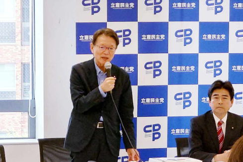 【速報】年金法案で立民に非難の嵐「メールと電話が鳴りっぱなし。もう立民は応援しないと怒られた。朝から晩まで苦情が殺到している」 【速報】年金法案で立民に非難の嵐「メールと電話が鳴りっぱなし。もう立民は応援しないと怒られた。朝から晩まで苦情が殺到している」