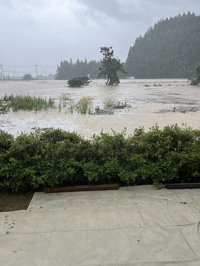 【動画・画像】復興中の石川能登に大雨特別警報レベル最大級　復興した店や家屋避難所も全て水没「やばい助けて」