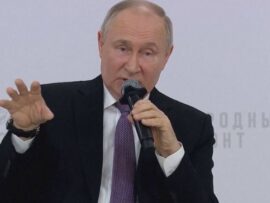プーチン「ウクライナは歴史的ロシア領土！」モンゴル「ほーん？全部歴史的モンゴル領土だが？」プーチン「」