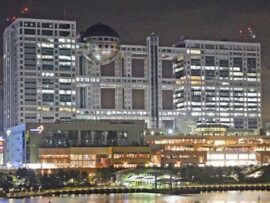 【悲報】フジテレビ経営陣、中居正広の起用を続けた理由　社員説明会で問われるも答えられず「やめなかった理由はあるんですが、すいません」