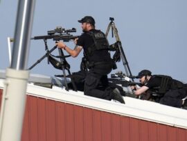 【速報】トランプ集会の中は空港レベルの警備態勢、「外」の警備体制が焦点に　何故SPの狙撃兵達は気付けなかったのか