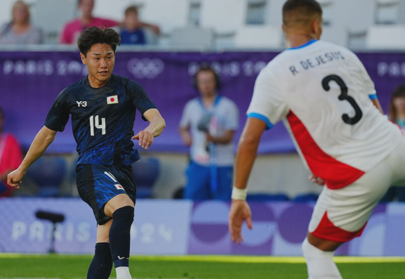 【パリ五輪】日本代表の初戦は圧勝！！も、相手チームの悪質行為により日本代表1名が潰される・・・