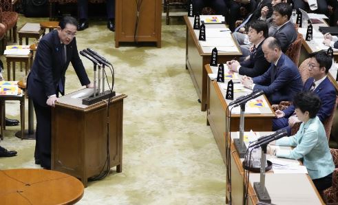【速報】岸田首相、外国人のパーティー券購入禁止「日本各界への影響工作や有害活動に対策は重要課題だ」
