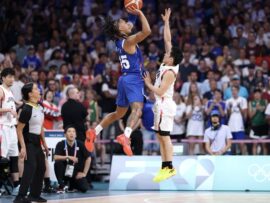 【パリ五輪/バスケ】日本の勝利まで残り10秒で差別ファウル発生「フランスの逆転勝利」女性審判SNS炎上　VTRや報道写真でも誤審が明らか