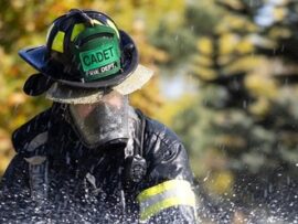 【速報】LA山火事の消火活動に受刑者800人を投入「過酷で危険な仕事、報酬は前科抹消と日給4,300円」