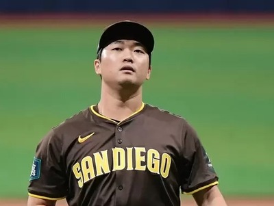 【速報】「大谷にわざとぶつける」発言騒動もあった韓国最強リリーフ投手、災難続く　今度はタオルを用いたシャドーピッチングで骨折